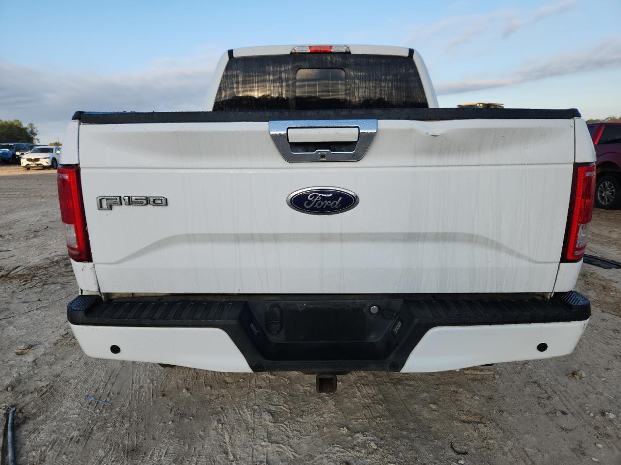 2015 FORD F-150