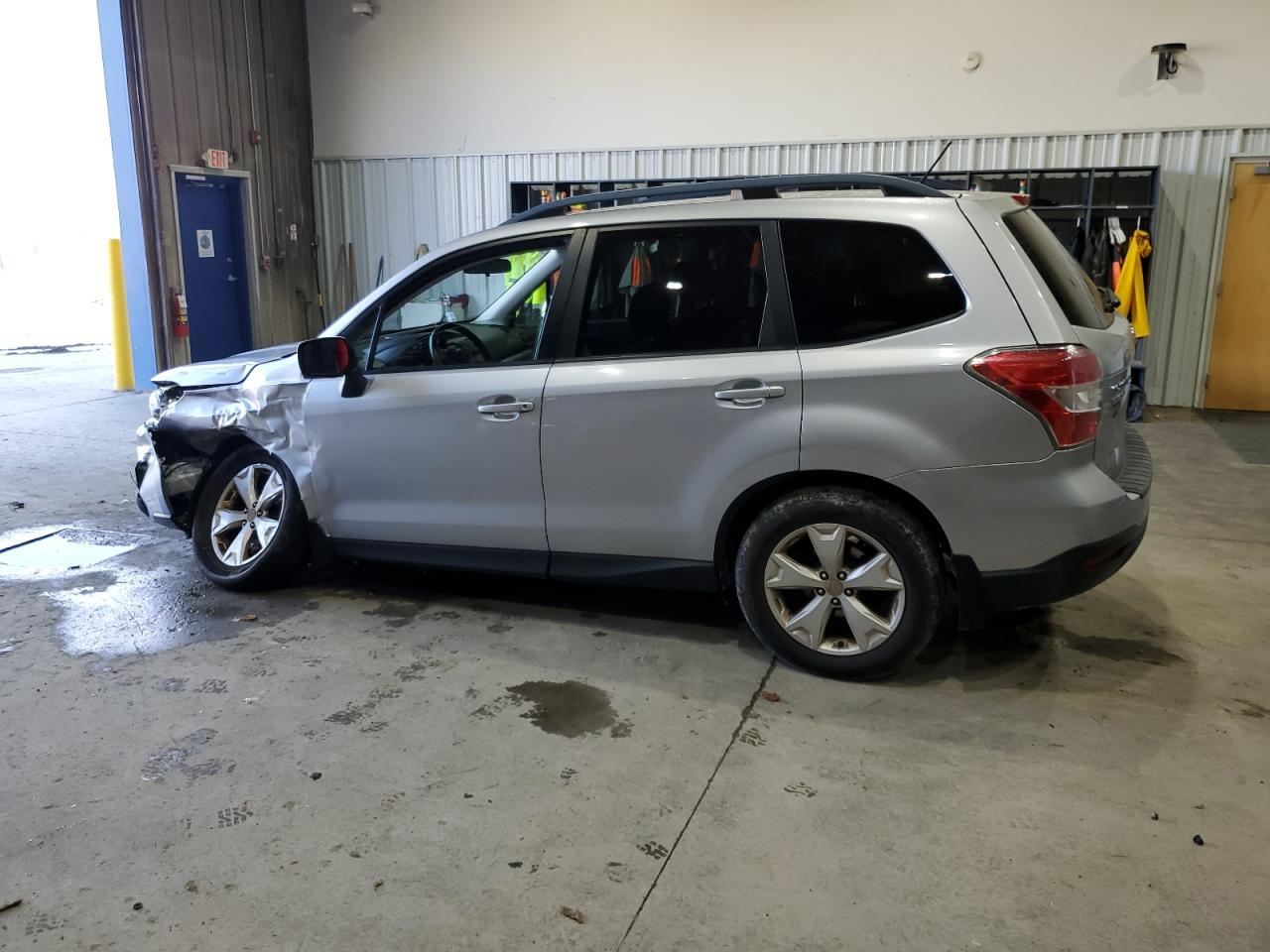 2015 SUBARU FORESTER