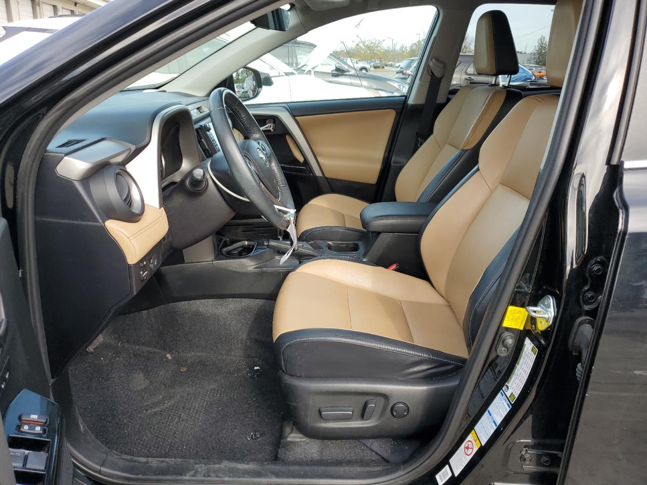 2016 TOYOTA RAV4