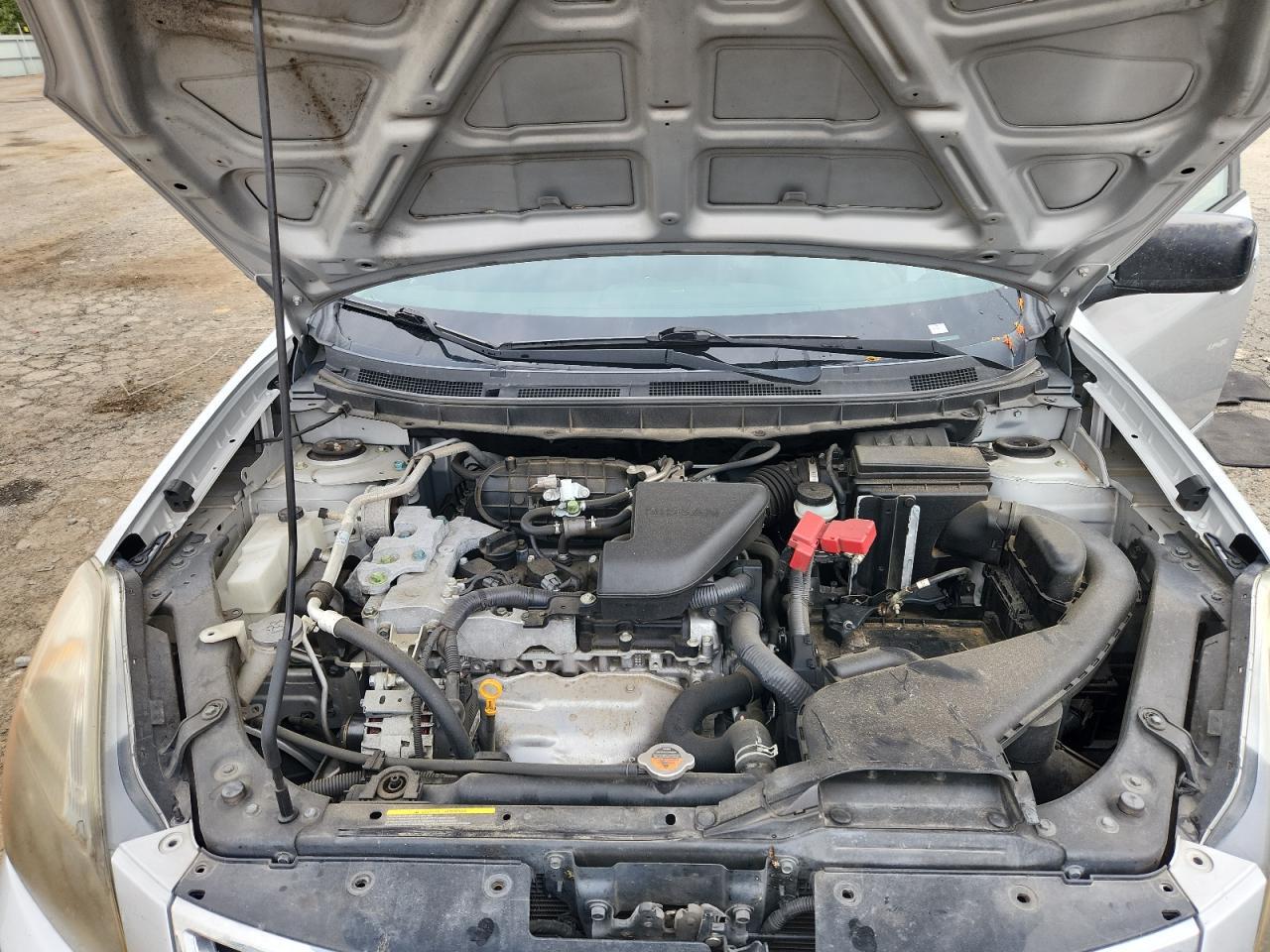 2015 NISSAN ROGUE