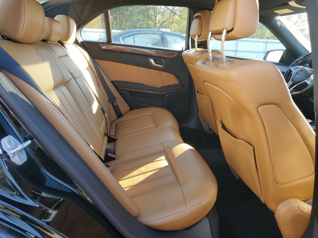 2013 MERCEDES-BENZ E-Class