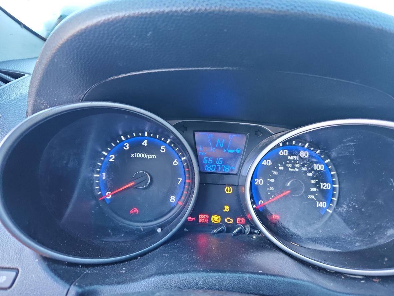 2012 HYUNDAI TUCSON