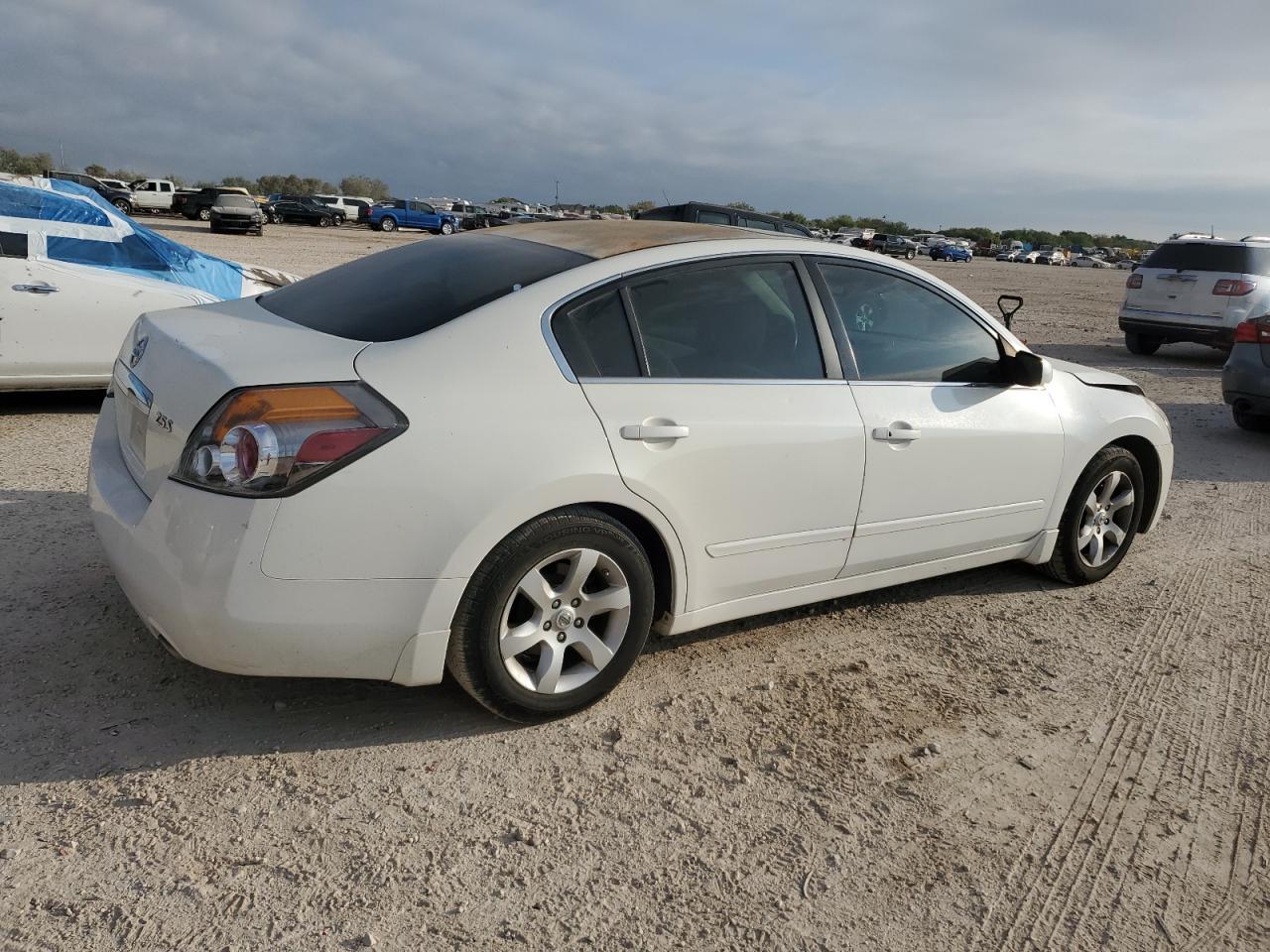 2009 NISSAN ALTIMA