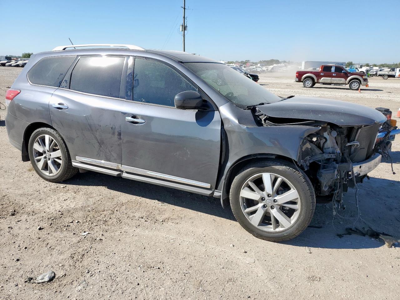2014 NISSAN PATHFINDER