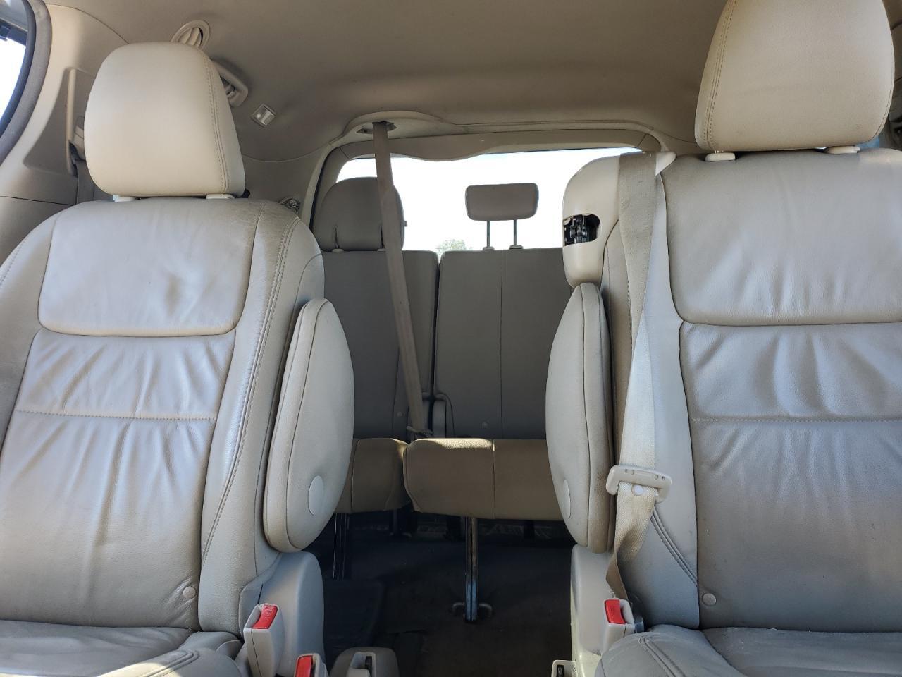 2017 TOYOTA SIENNA