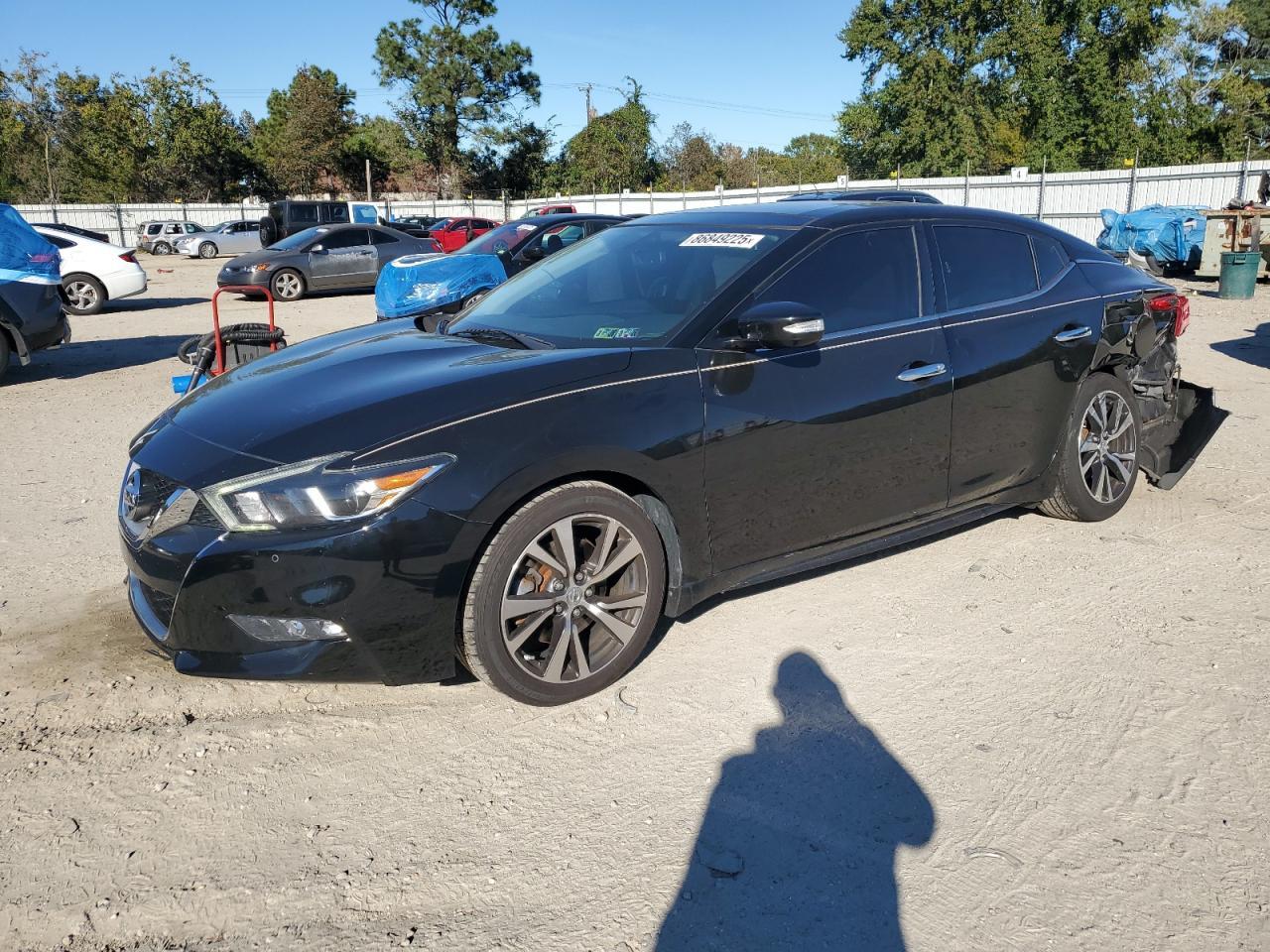 2017 NISSAN Maxima