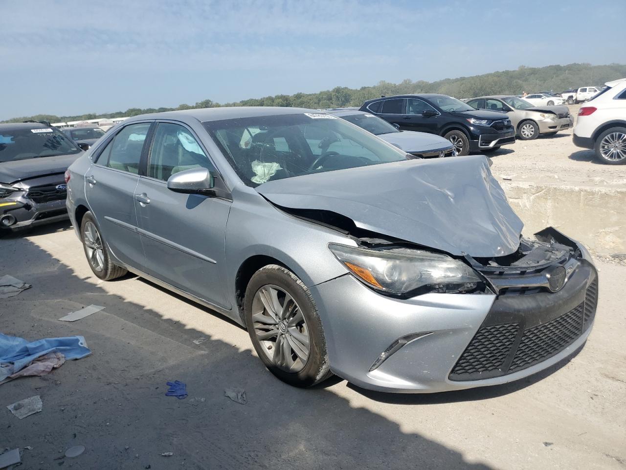2015 TOYOTA CAMRY