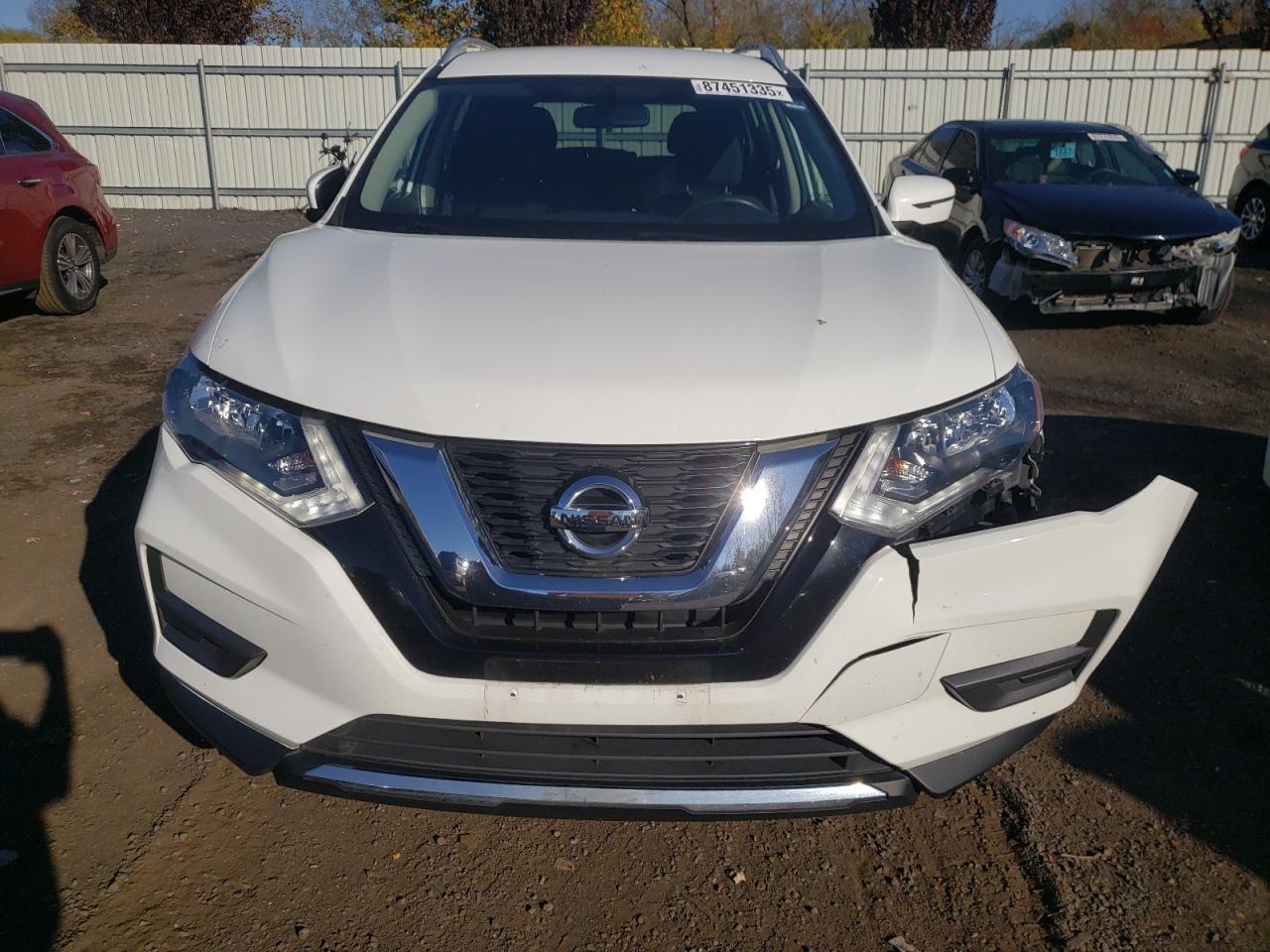 2017 NISSAN ROGUE