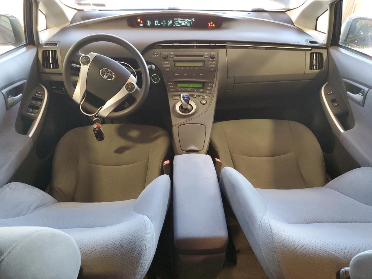2010 TOYOTA PRIUS