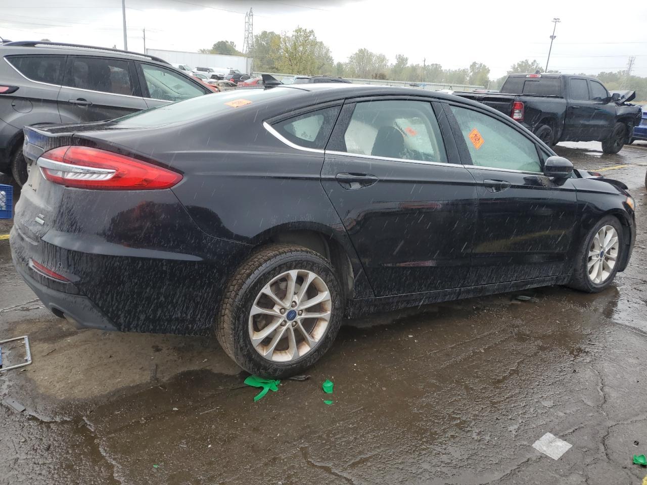 2020 FORD FUSION