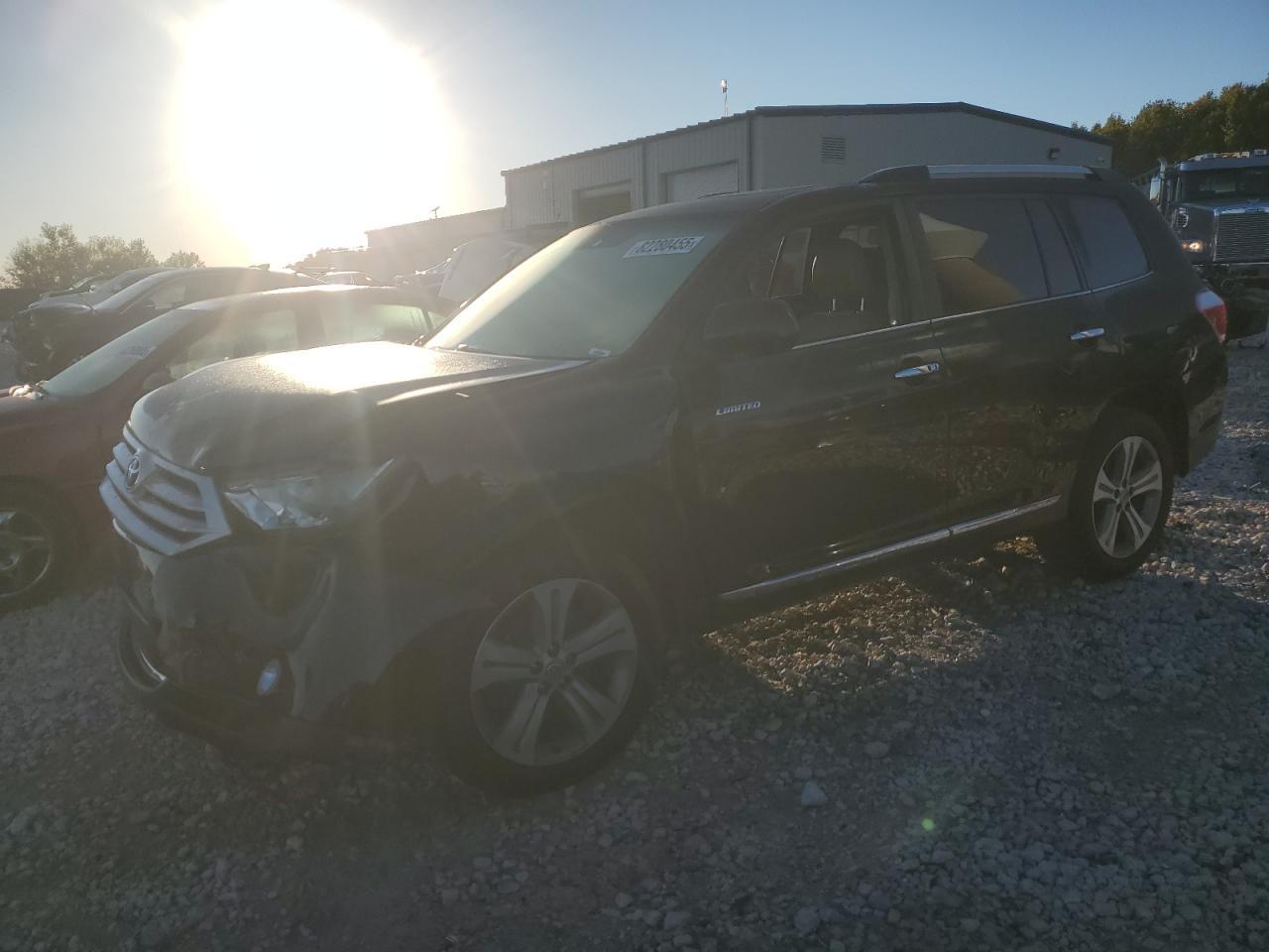 2012 TOYOTA HIGHLANDER
