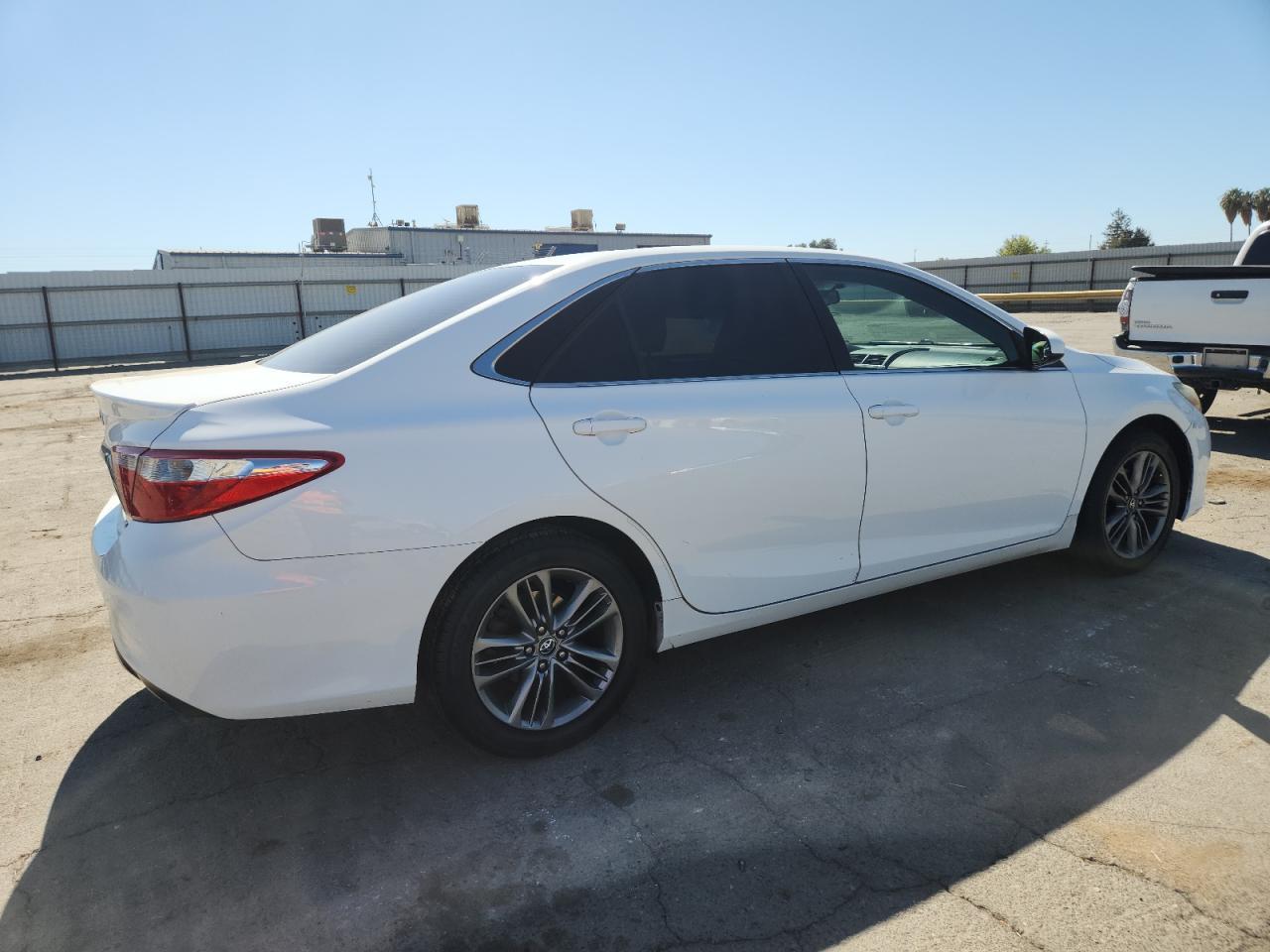 2016 TOYOTA CAMRY