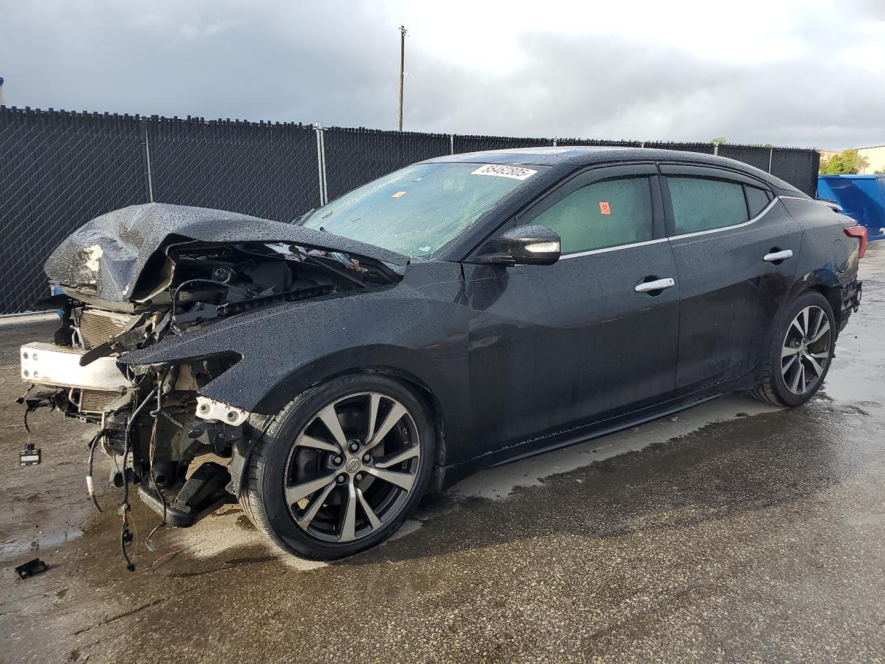 2017 NISSAN Maxima