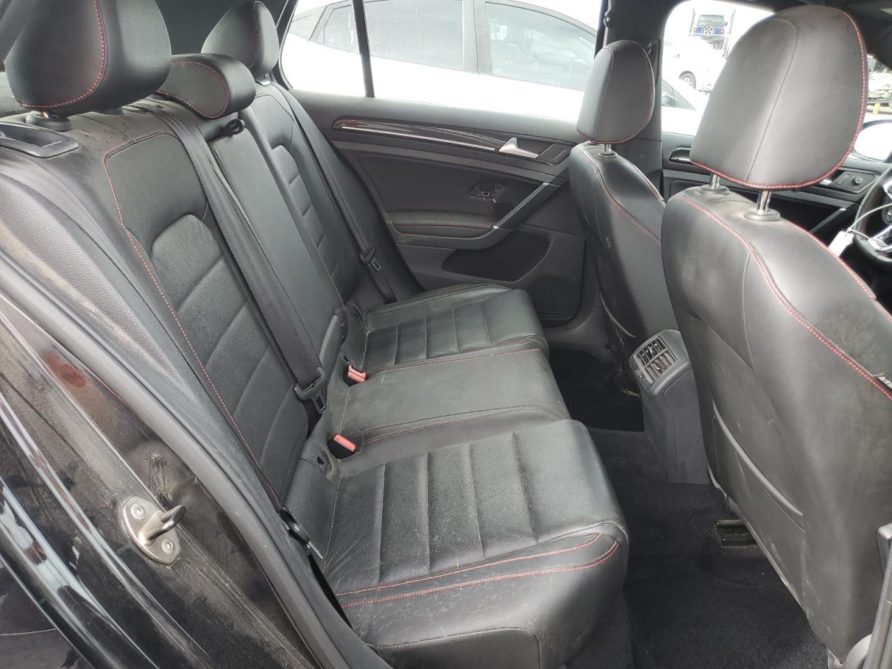 2016 VOLKSWAGEN GTI