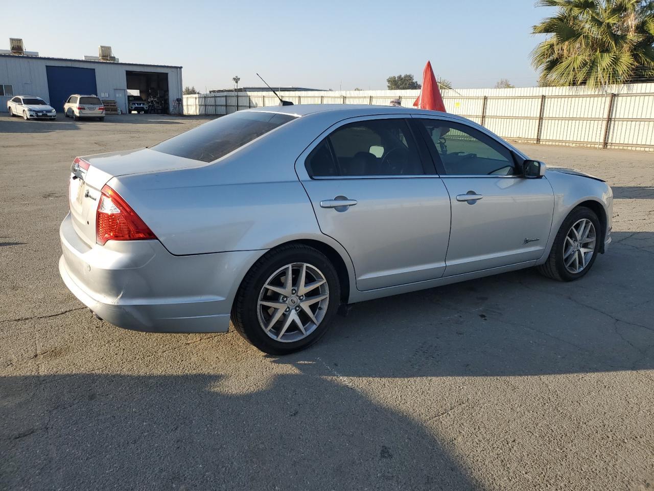 2010 FORD FUSION
