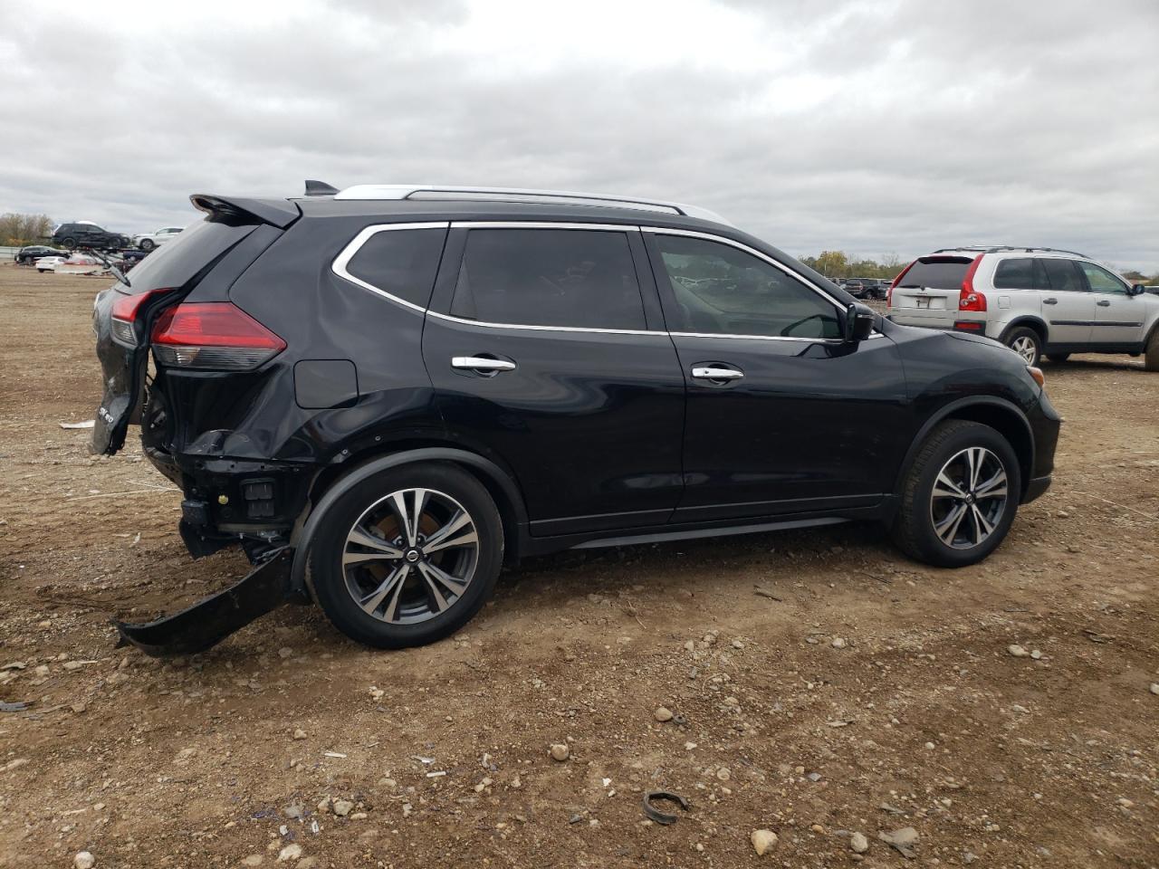 2019 NISSAN ROGUE