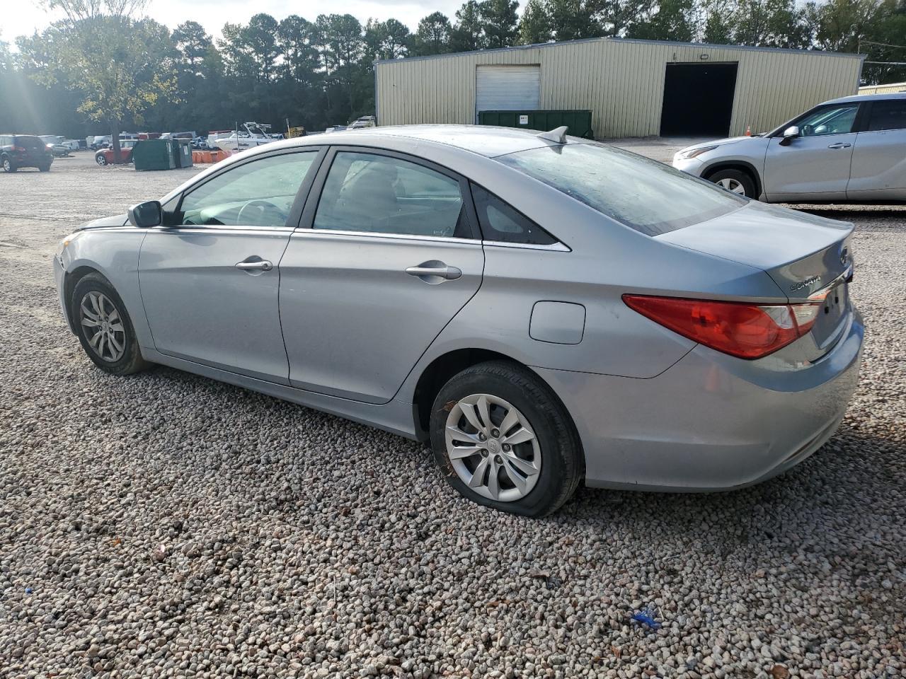 2011 HYUNDAI SONATA