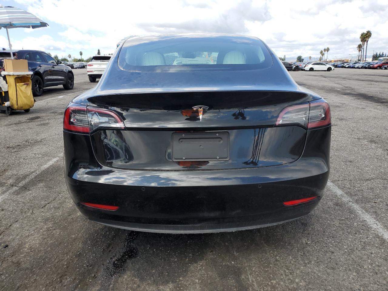 2020 TESLA MODEL 3