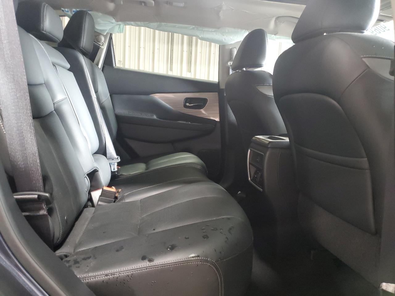 2016 NISSAN MURANO