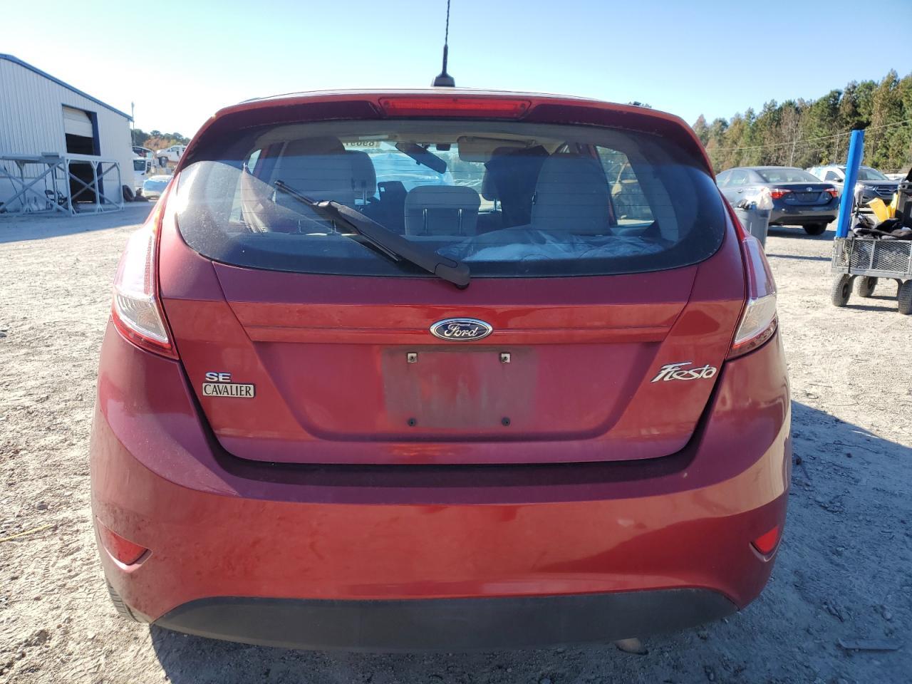 2014 FORD Fiesta