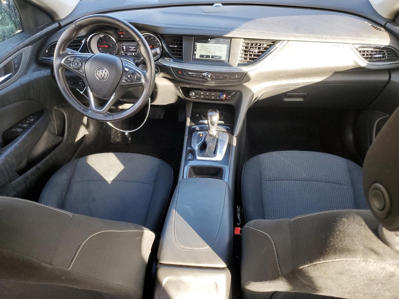 2018 BUICK Regal