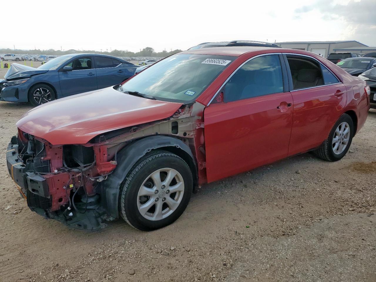 2011 TOYOTA CAMRY