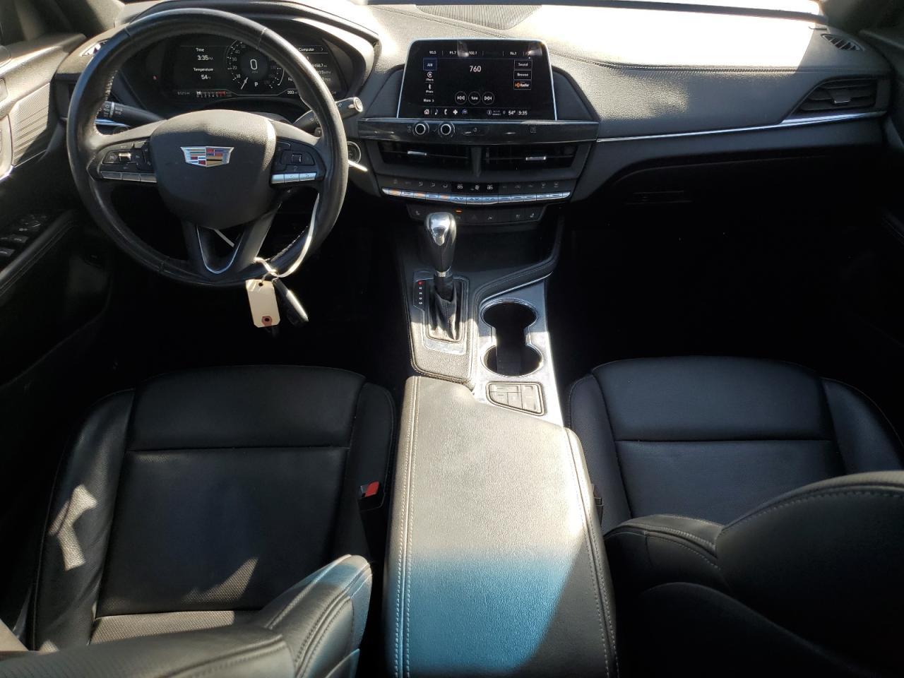 2021 CADILLAC CT4