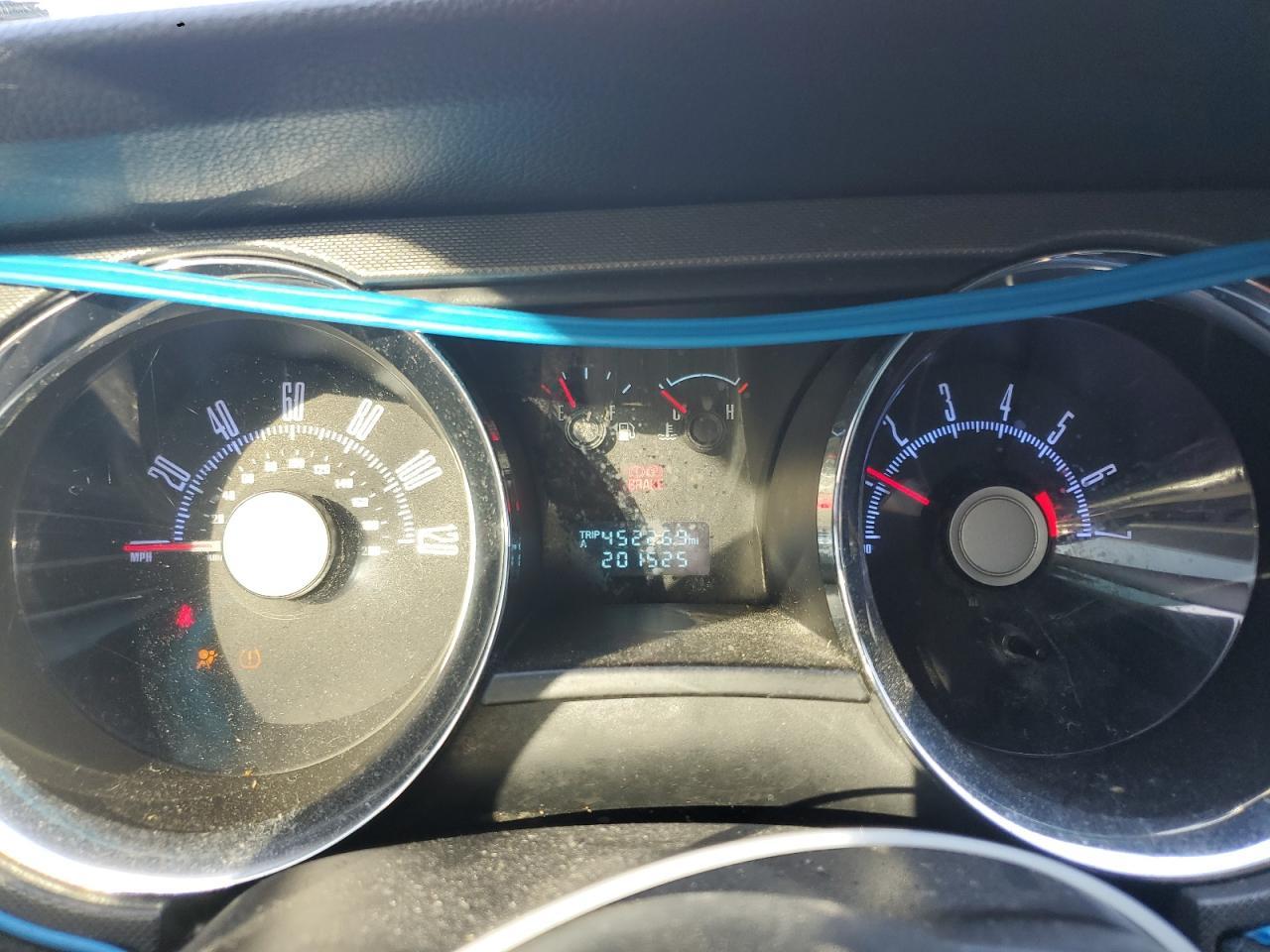 2010 FORD MUSTANG