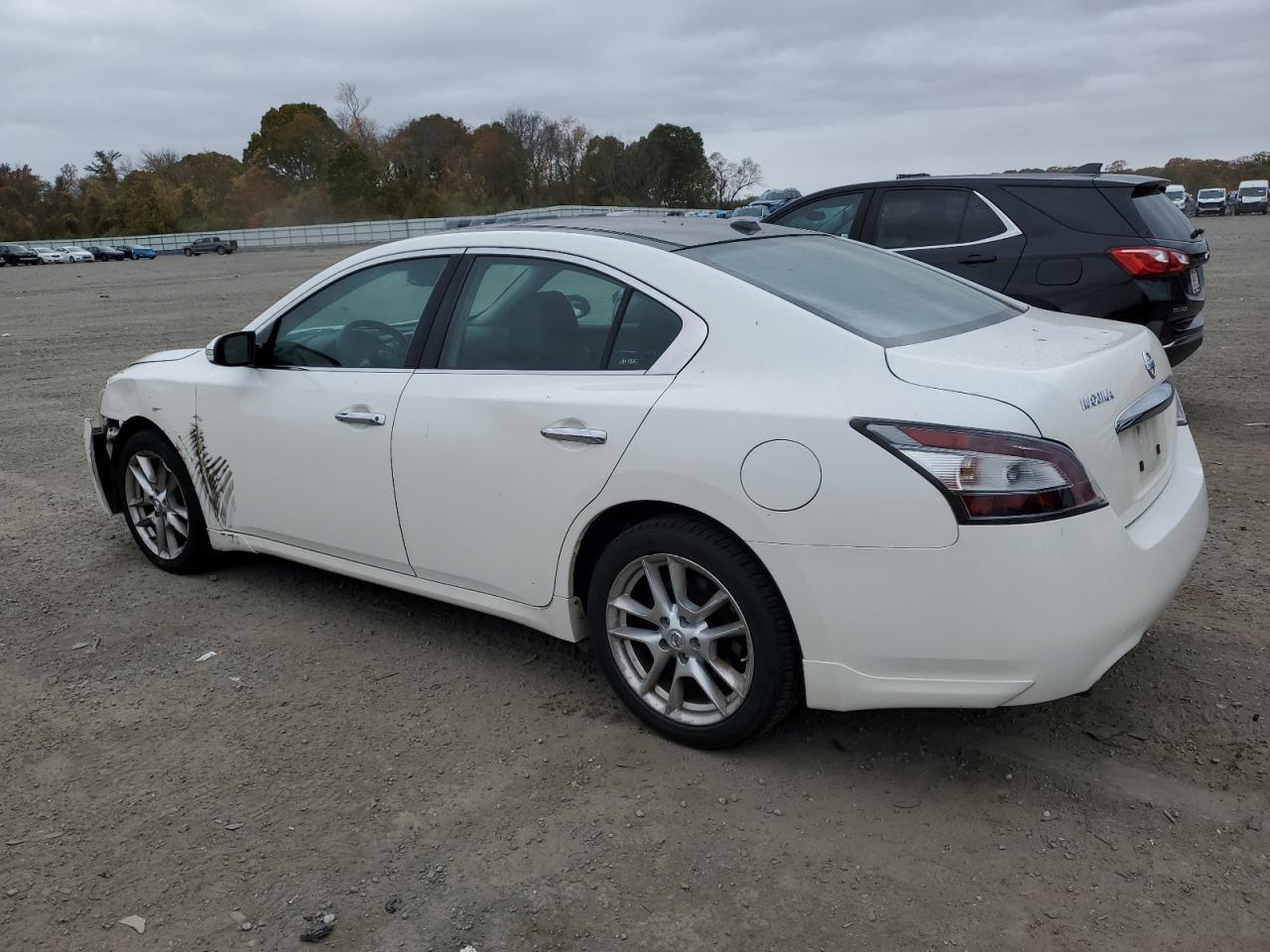 2012 NISSAN Maxima