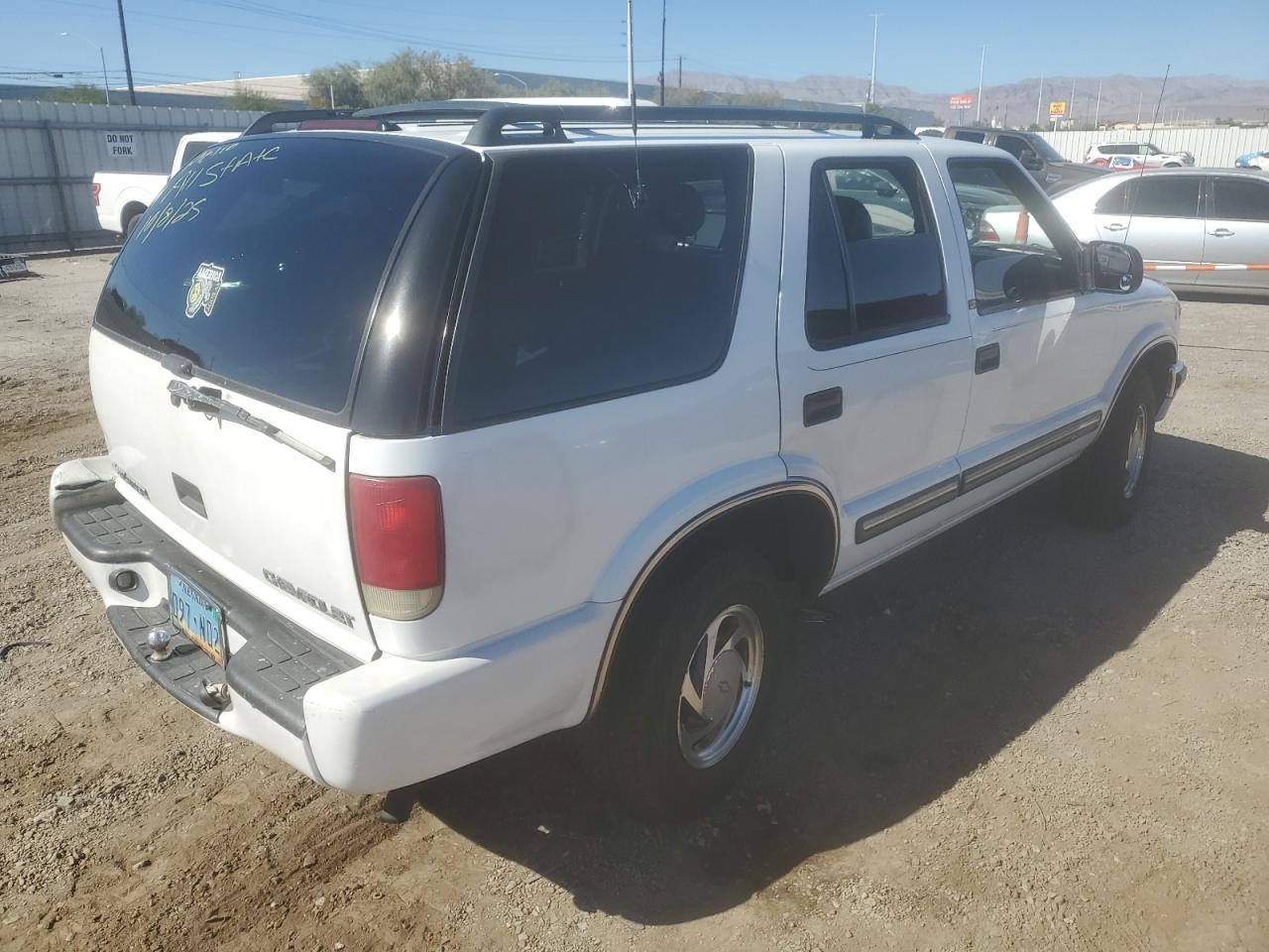 2000 CHEVROLET BLAZER