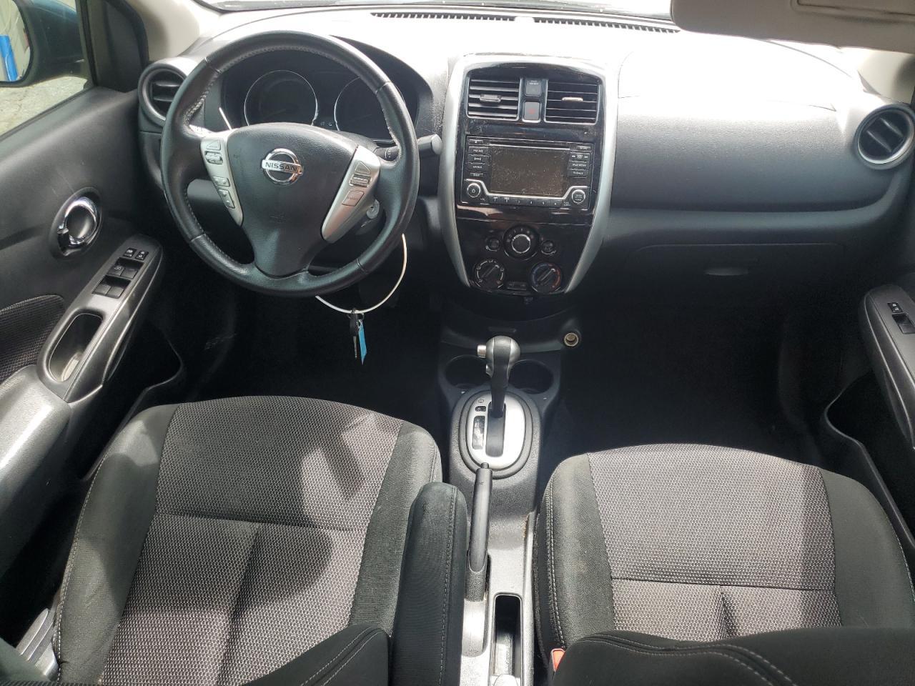 2017 NISSAN VERSA
