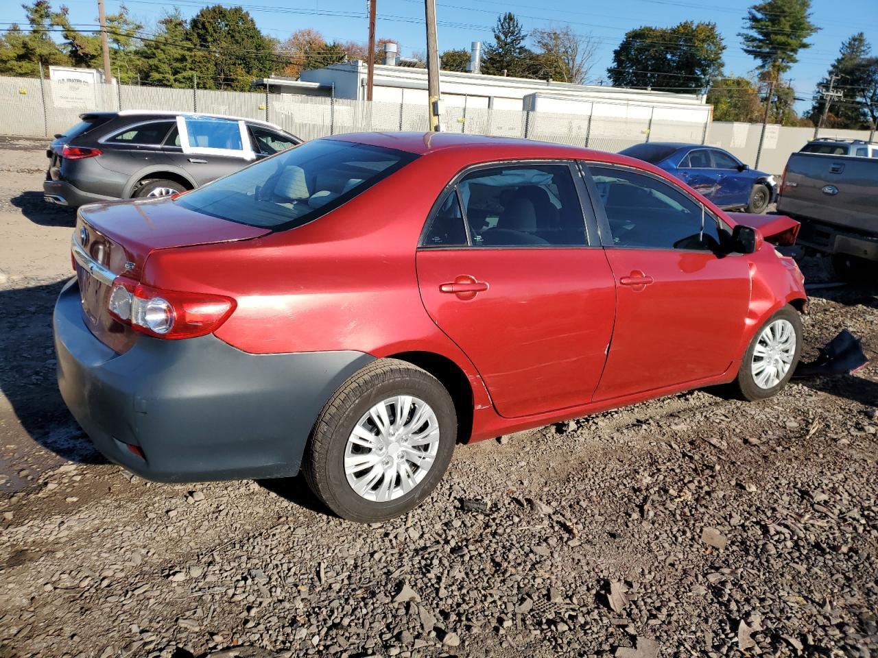 2011 TOYOTA COROLLA