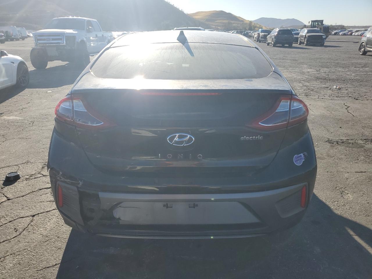 2018 HYUNDAI Ioniq