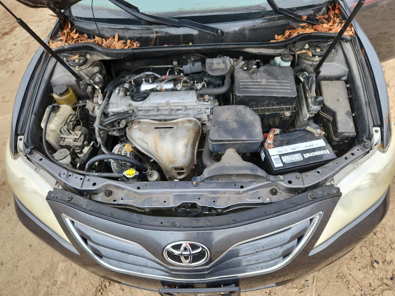 2011 TOYOTA CAMRY