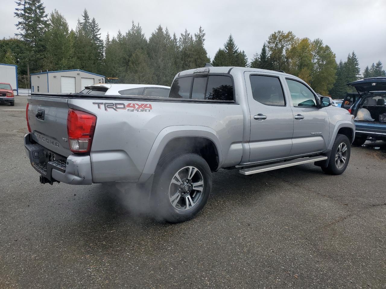 2016 TOYOTA TACOMA