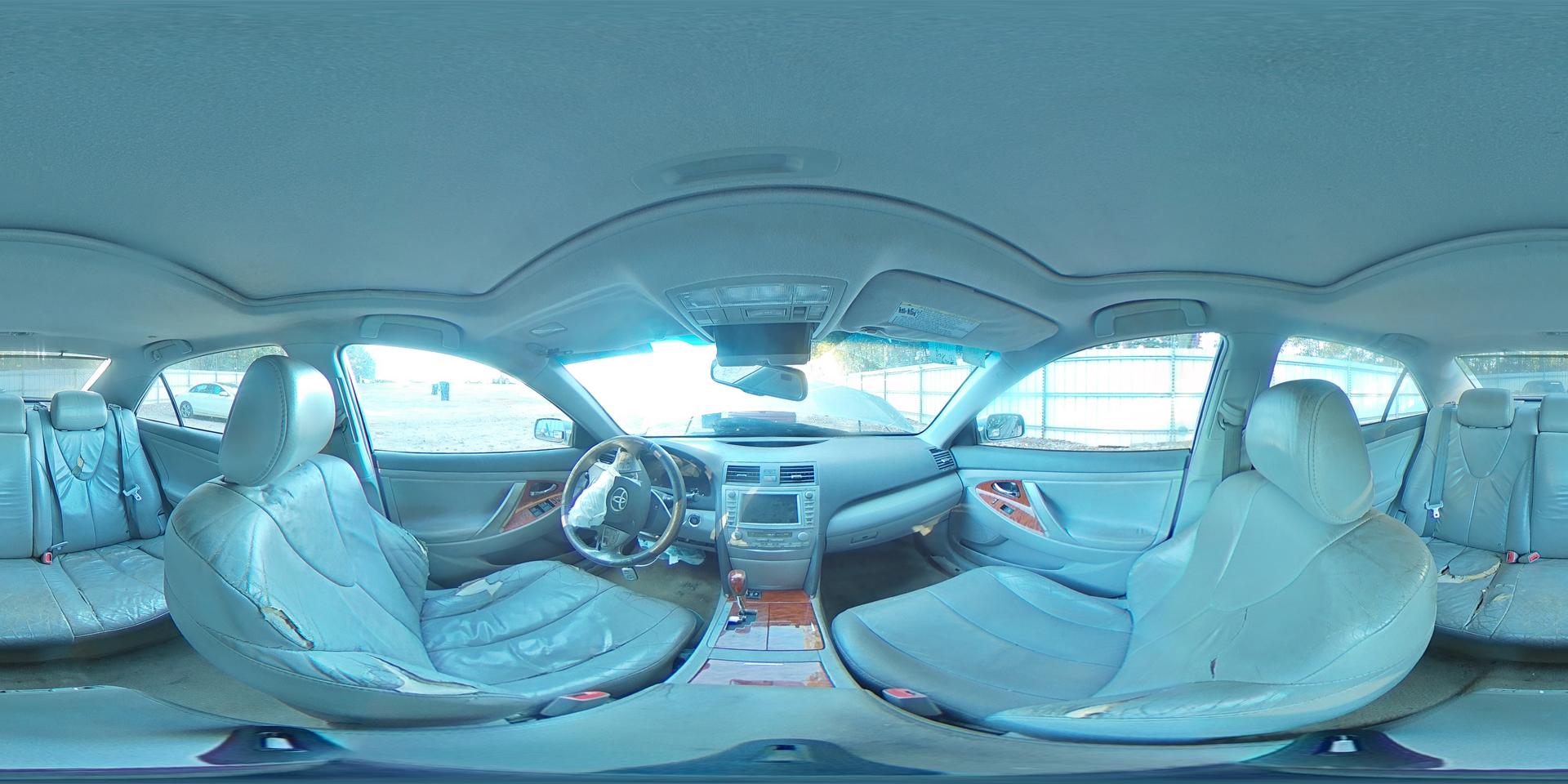 2010 TOYOTA CAMRY