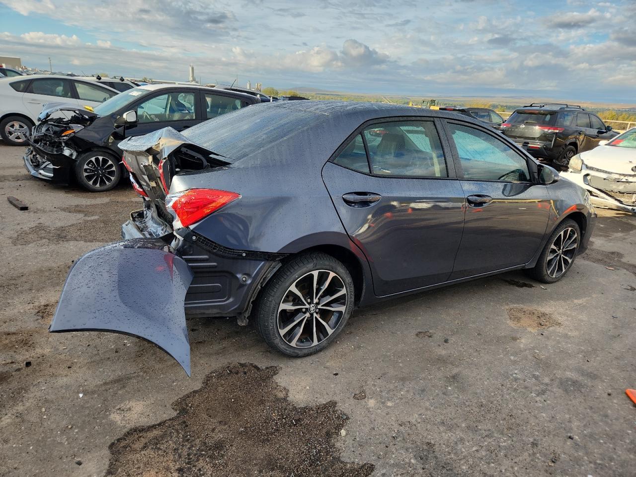 2017 TOYOTA COROLLA