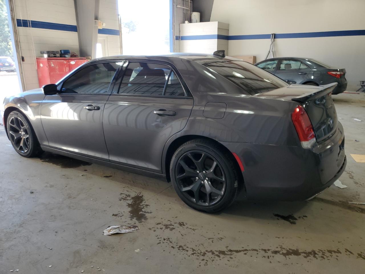2021 CHRYSLER 300