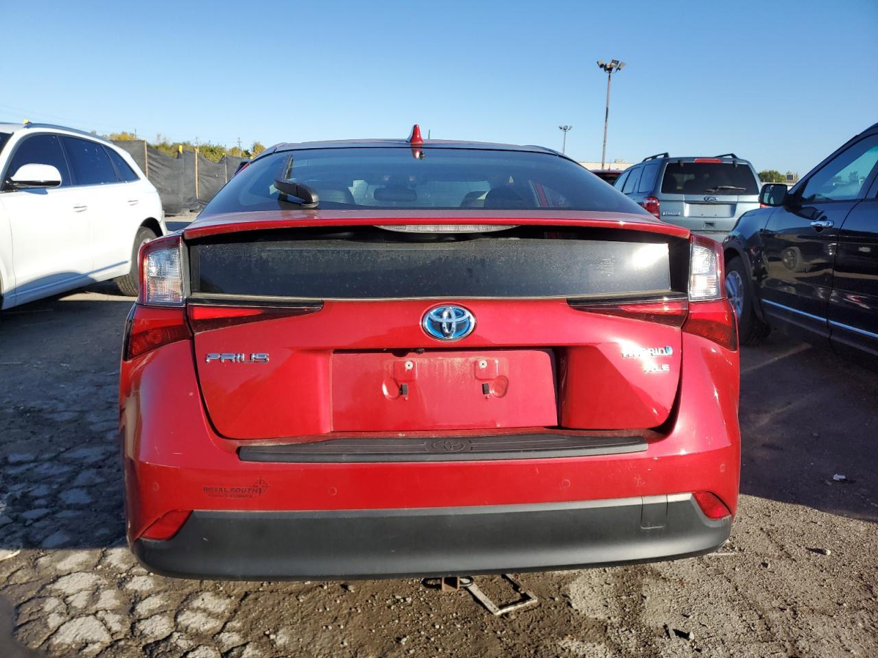 2022 TOYOTA PRIUS