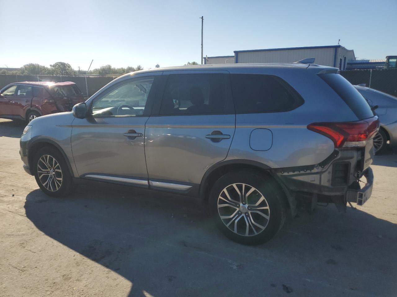 2017 MITSUBISHI outlander