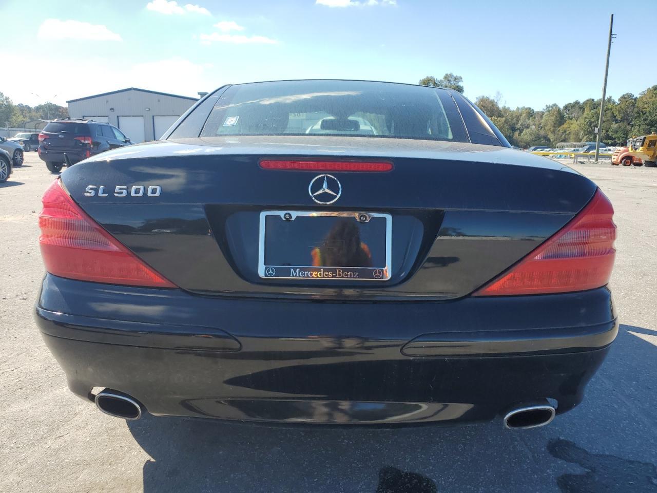2005 MERCEDES-BENZ SL-Class