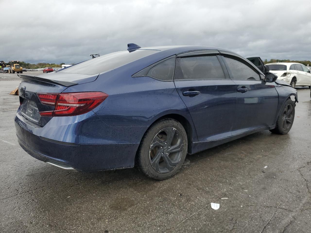 2019 HONDA ACCORD