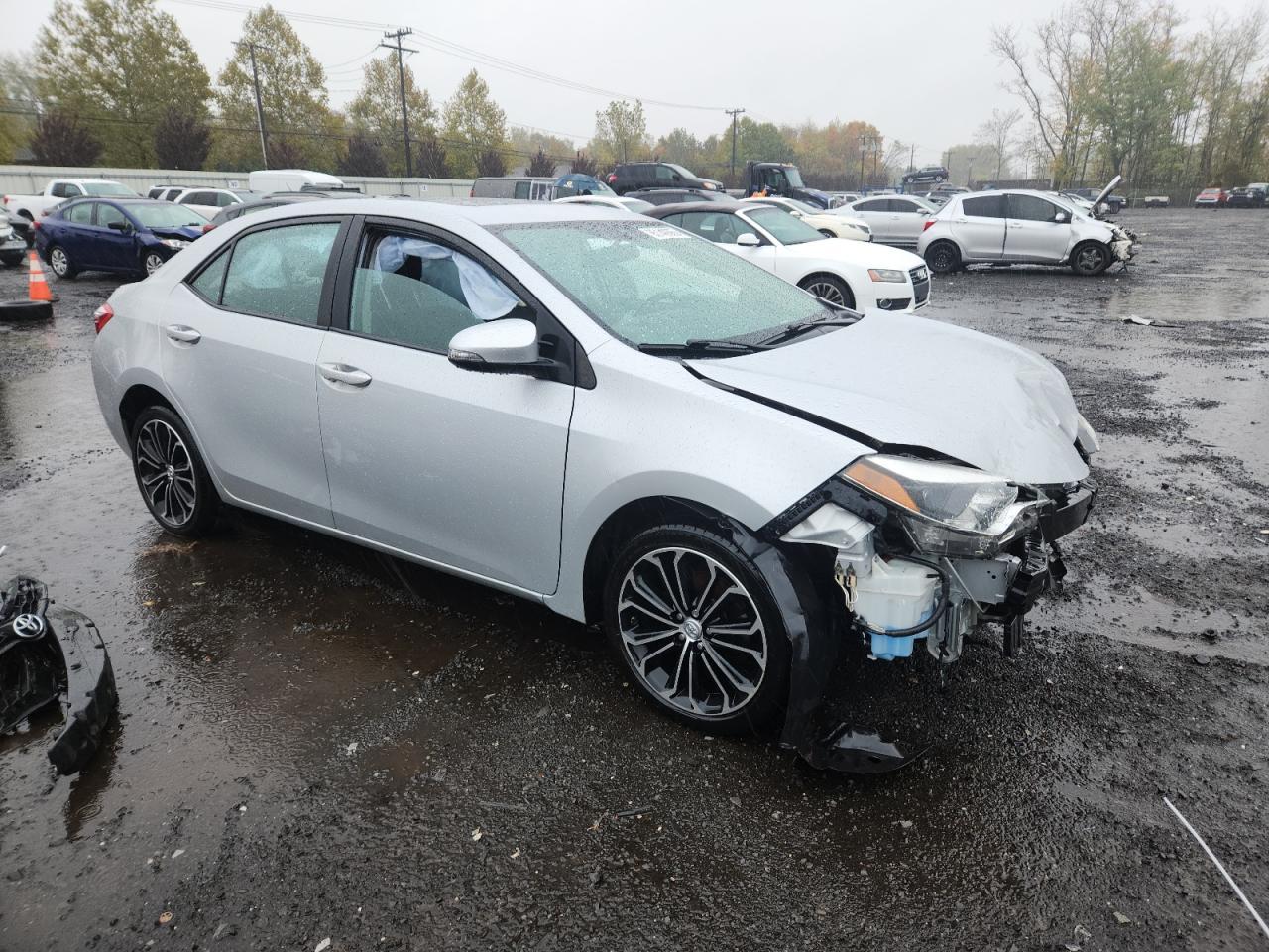 2015 TOYOTA COROLLA