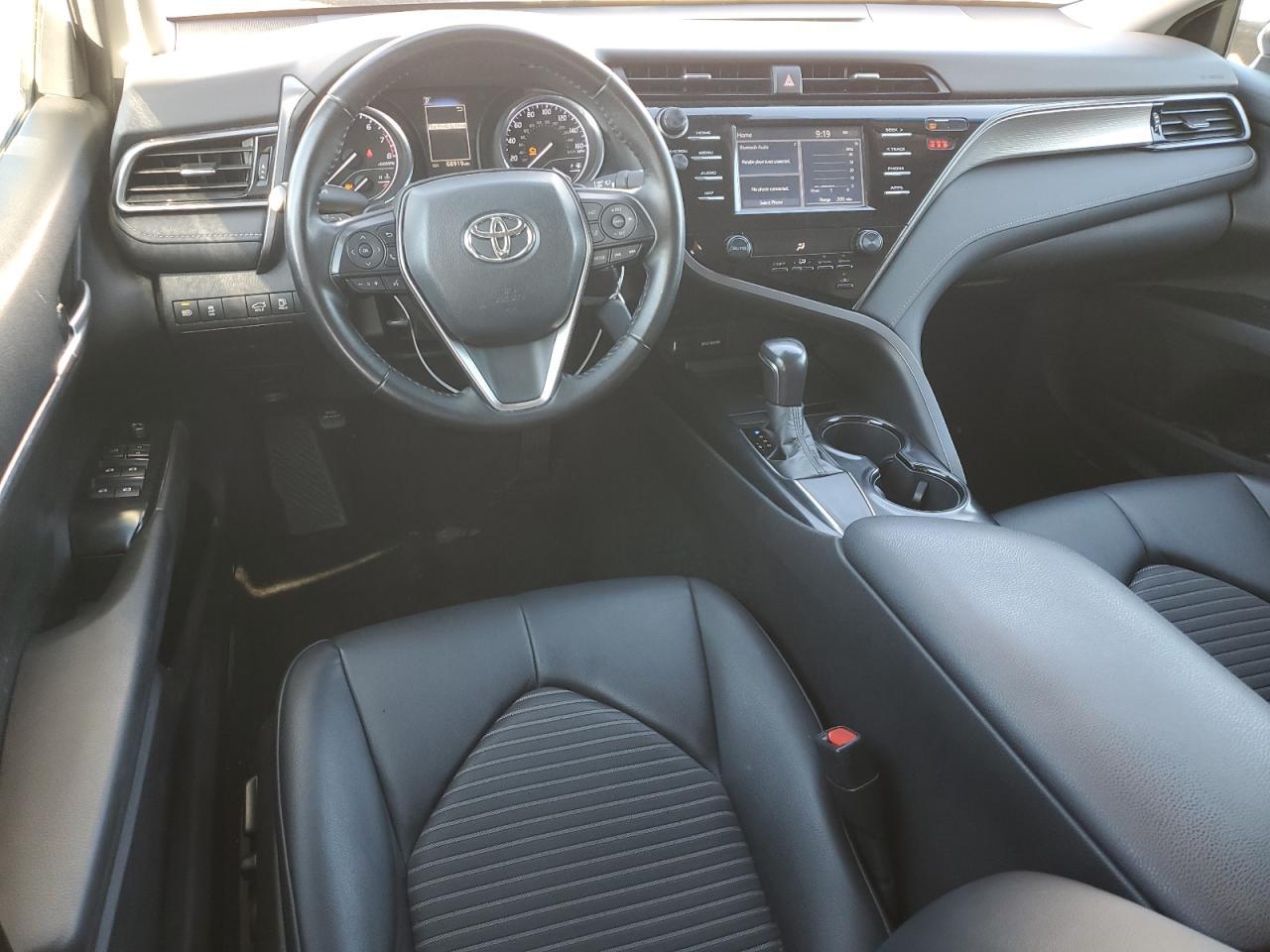 2019 TOYOTA CAMRY