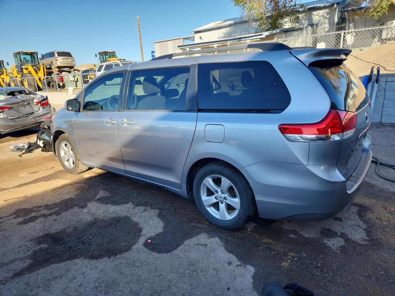 2014 TOYOTA SIENNA