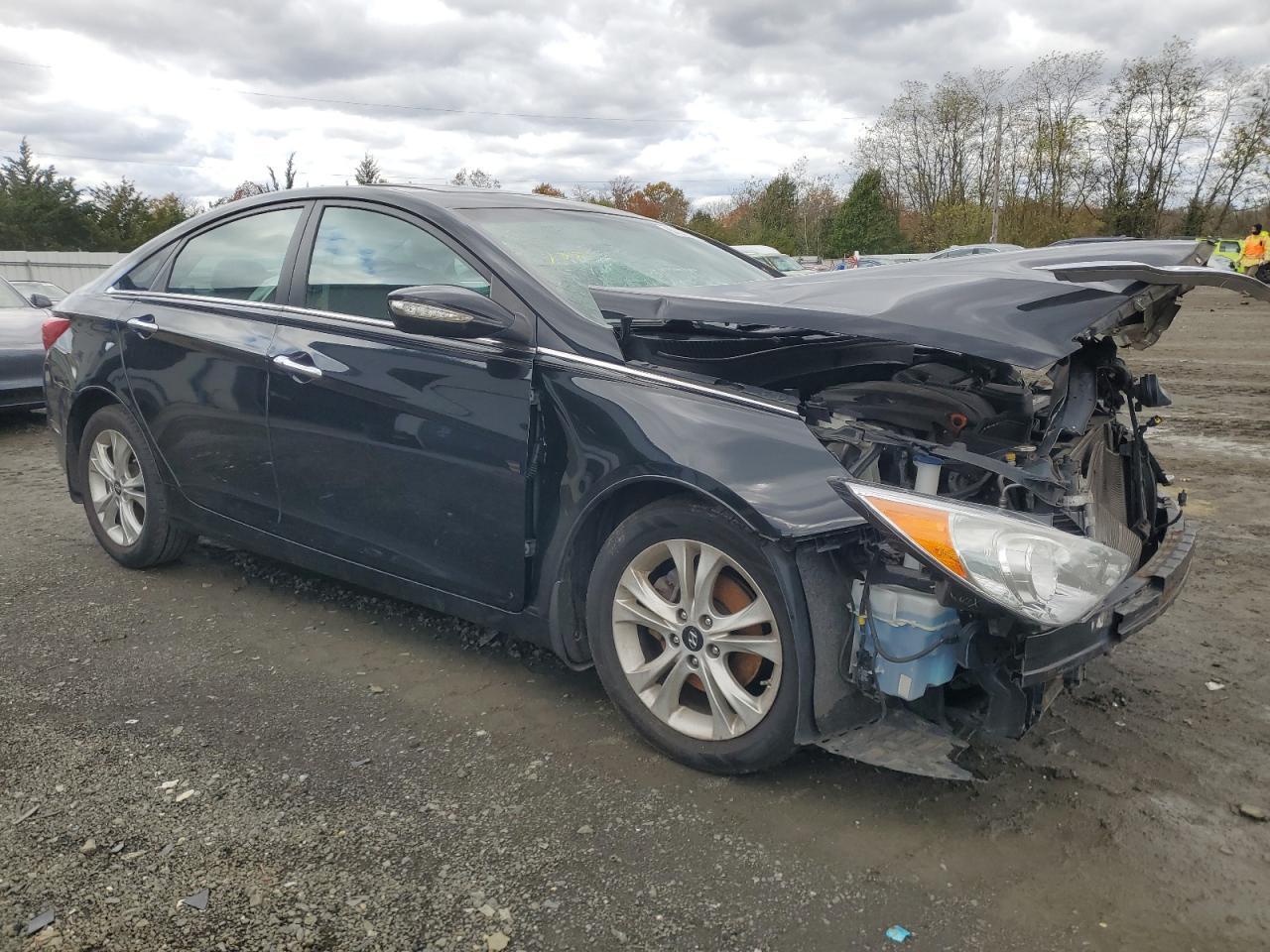 2013 HYUNDAI SONATA