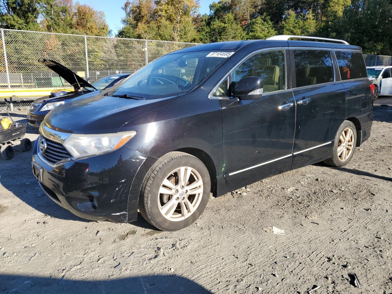 2014 NISSAN Quest