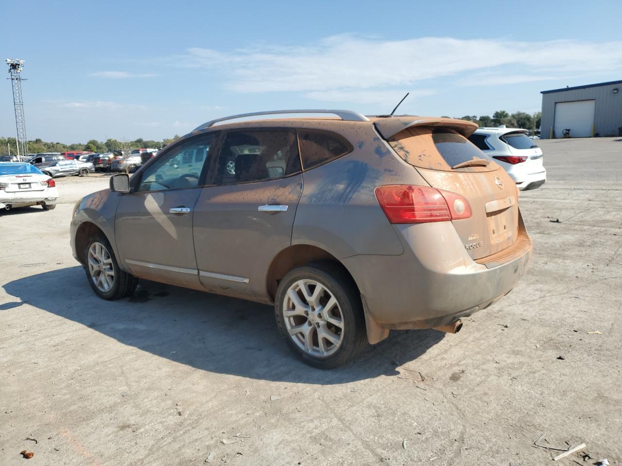 2012 NISSAN ROGUE