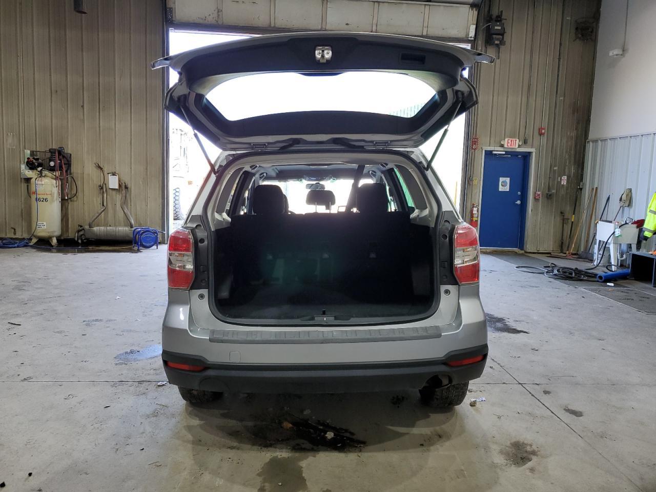 2015 SUBARU FORESTER