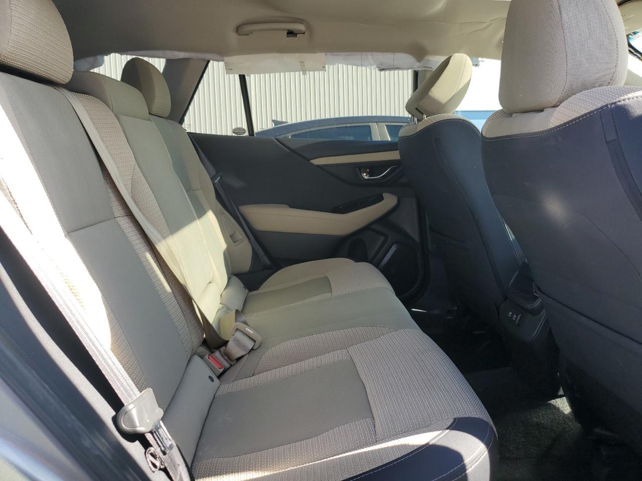 2020 SUBARU Outback